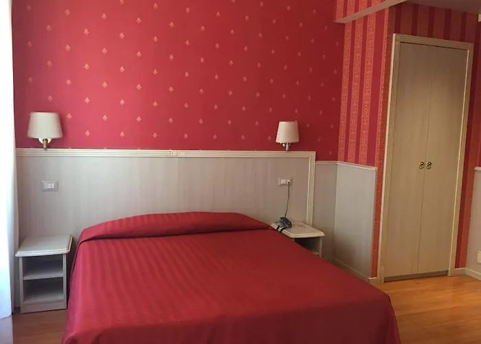 Hotel Garda 3*