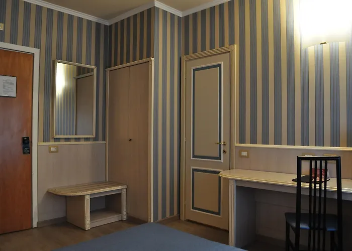 伽达酒店 酒店 3*